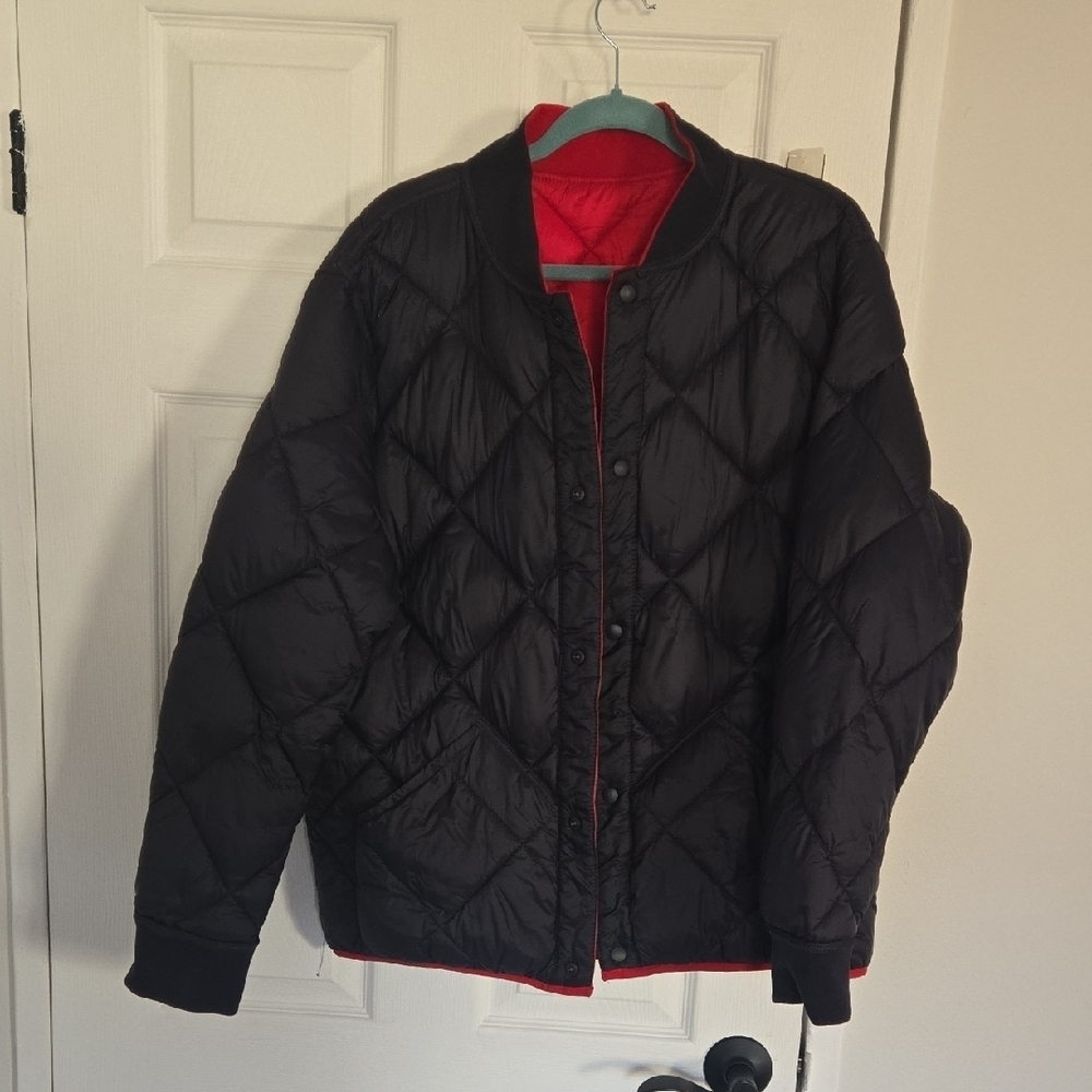 Calvin Klein Mens Quilted Reversible Jacket Black / Red L